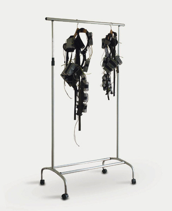 Suicide belts, 2008